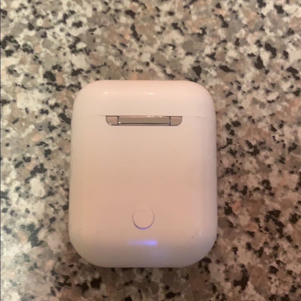 i12 TWS like AirPods